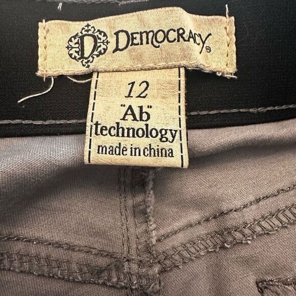 Democracy Ab Technology Mid Rise Slimming Booty Lift Skinny Jeans Green Size 12 - Picture 4 of 5